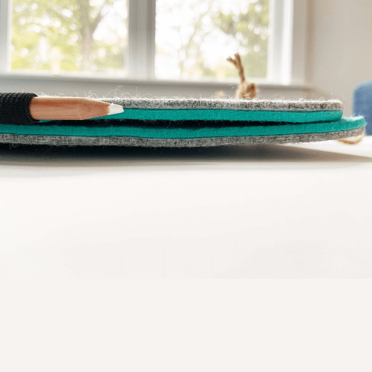 Bagby Social — 4-Pocket Group Phone Holder